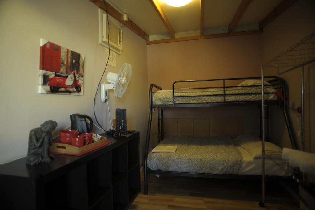 Coolibah Lodge Northbridge Perth Chambre photo